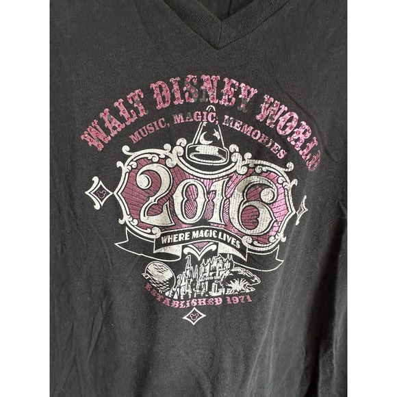 Disney Parks V Neck Black T Shirt Top Womens Size 1X Where The Magic Begins 2016 - Picture 1 of 7